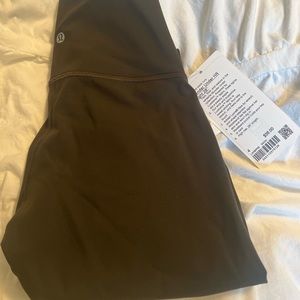 brand new lululemon winder under hr tight 28” leggings
